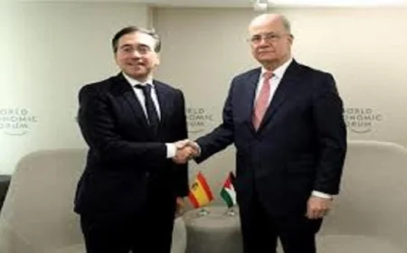 رئيس الوزراء الفلسطيني يتباحث مع وزير خارجية إسبانيا حول تعزيز الدعم السياسي للفلسطينيين