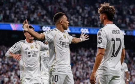 ريال مدريد يخوض معركة قوية ضد فياريال لاستعادة صدارة الدوري الإسباني