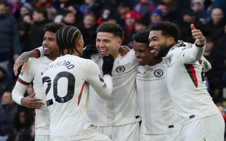 تشيلسي يحقق فوزاً مثيراً على كريستال بالاس 3-1 بهدف رأسي رائع من استيفانو في الدوري الإنجليزي