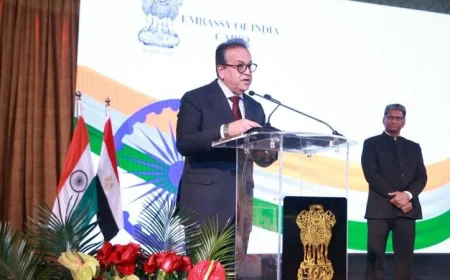 الدكتور خالد عبدالغفار يساهم في احتفالات سفارة الهند بمناسبة الذكرى السابعة والسبعين لعيد الجمهورية