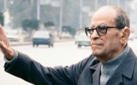 الفيلم الوثائقي عالم نجيب محفوظ يعرض في قاعة ديوان الشعر بلازا1 خلال معرض القاهرة للكتاب