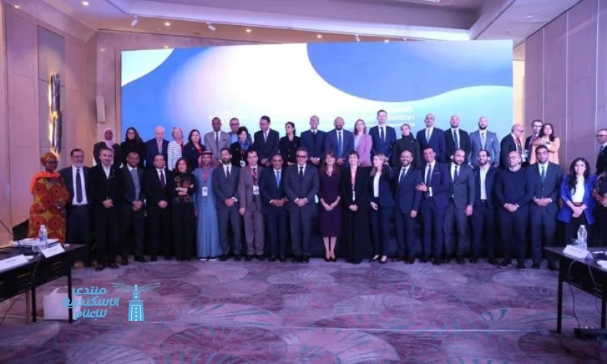 صور وزير الصحة يشارك في جلسة نقاشية حول الاستثمار المستدام في علاج سرطان الثدي