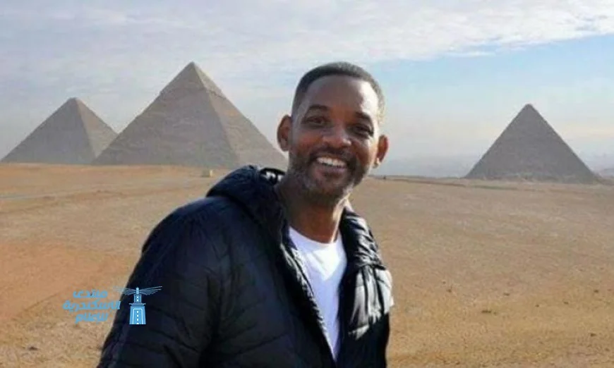 ويل سميث يتألق في زيارة الأهرامات ويقدم رقصة مثيرة على أنغام مكسرات