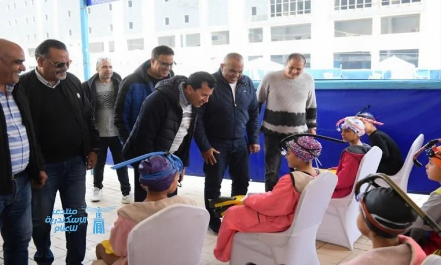 وزير الرياضة يشارك في فعاليات بطولة القاهرة للسباحة بالزعانف