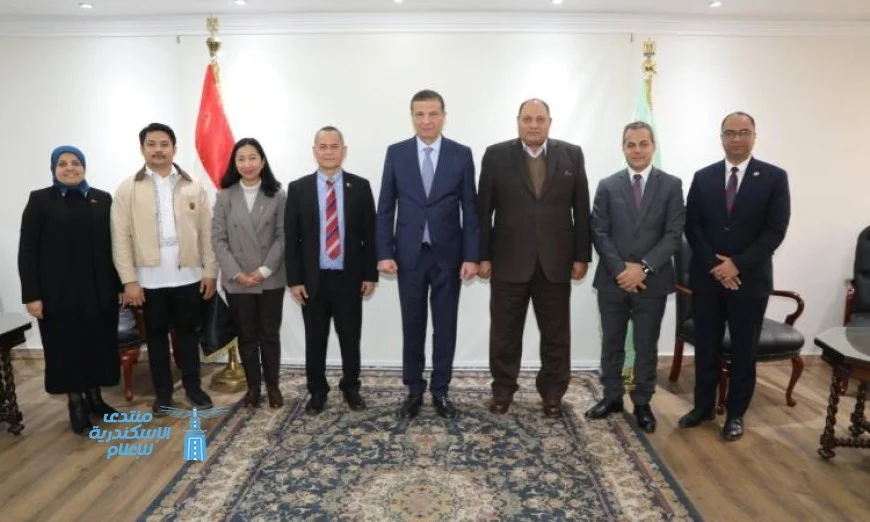 وزير الزراعة يناقش مع وفد فلبيني سبل تعزيز وصول المنتجات المصرية للأسواق الآسيوية