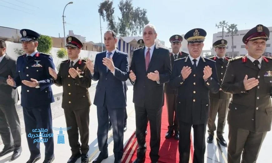 محافظ الغربية يحيي ذكرى الشهداء الأبرار بوضع إكليل الزهور على النصب التذكاري