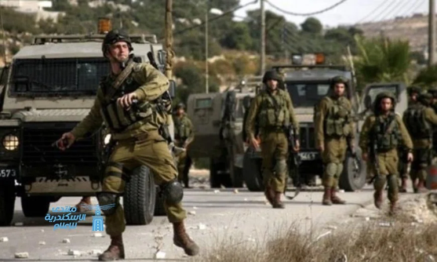 اصابة فلسطينيين بالاختناق خلال اقتحام قوات الاحتلال لمناطق جنوب الخليل