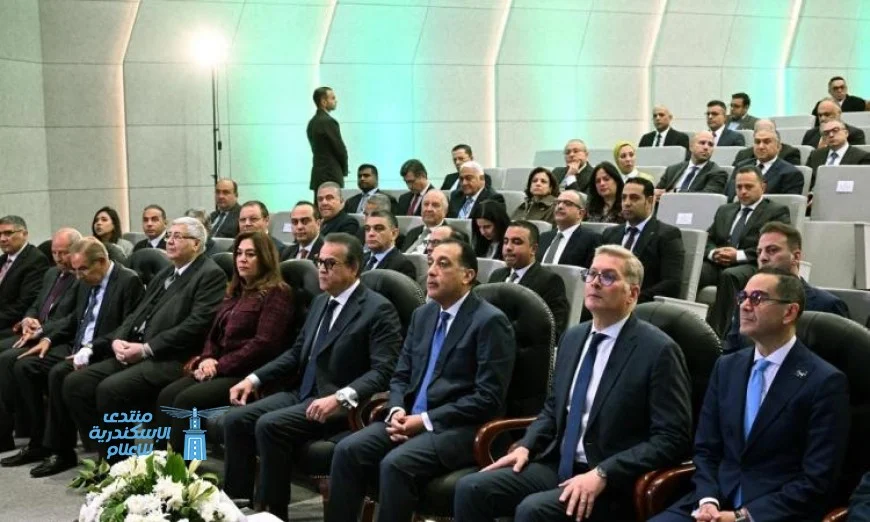 رئيس الوزراء يكشف عن جهود الحكومة في تحسين نظام الصحة بكل وزاراتها