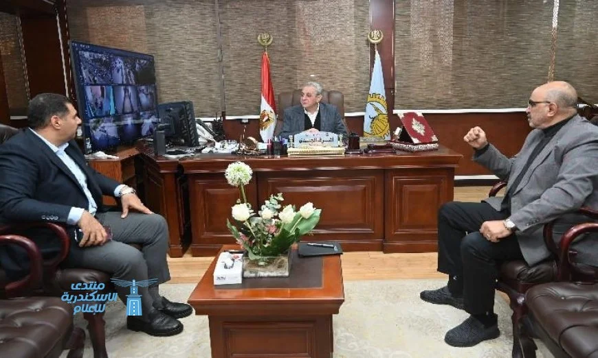 محافظ الغربية يستعرض التطورات التنفيذية للمشروعات وملفات التصالح بشكل شامل