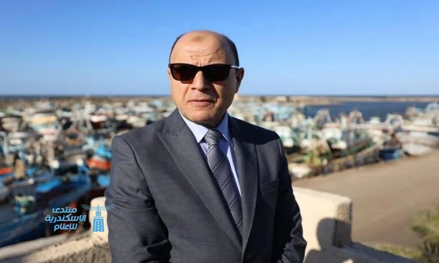 محافظ كفرالشيخ يعلن استمرار توقف حركة الملاحة والصيد في ميناء البرلس