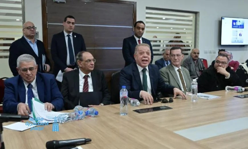 جامعة القاهرة تعلن عن جائزة جديدة باسم لطفي السيد خلال ندوة مميزة في معرض الكتاب