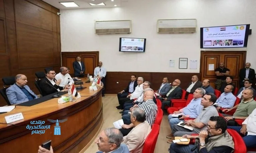 محافظ المنيا يستعرض إنجازات مشروعات مياه الشرب والصرف الصحي لعام 2025