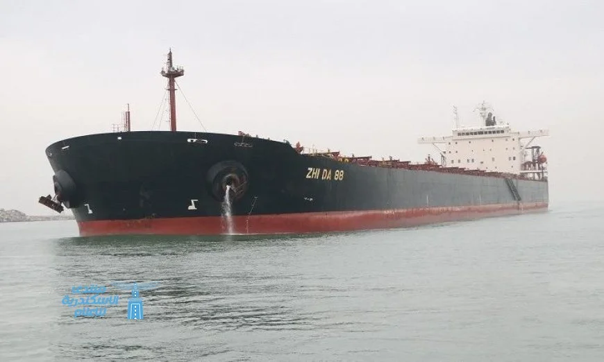 ميناء دمياط يسجل رقماً قياسياً في تفريغ حمولة السفينة ZHI DA 88