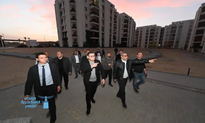 وزير الإسكان يزور مشروعات محطة محولات كهرباء توسعات شرق وجنة 4 في الشيخ زايد لتعزيز البنية التحتية