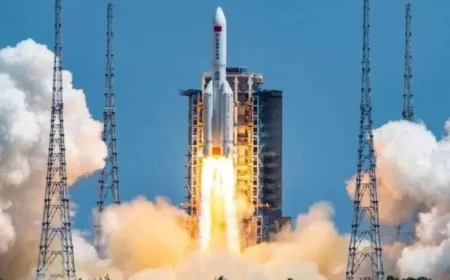 صاروخ صيني خارج السيطرة يسقط في المحيط الهادئ وبريطانيا تعلن حالة التأهب القصوى