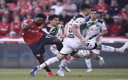 إنديبندينتي يحقق تعادل مثير أمام فيليز سارسفيلد في ختام جولة الدوري الأرجنتيني