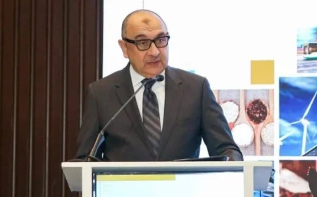 شيمي تؤكد أهمية شركات المقاولات الوطنية كشريك استراتيجي في المشاريع التنموية بمصر وخارجها