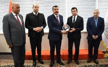 صبحي يدعو لتعزيز الأنشطة والتواصل الفعّال بين مراكز الشباب والهيئات في جميع الفعاليات