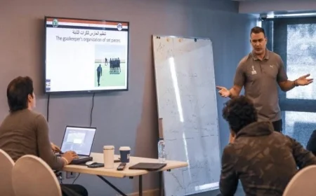 الحضري يقدم محاضرة فنية مميزة لمدربي الرخصة الأفريقية A