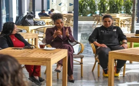 رئيسة لجنة تطوير كرة القدم النسائية في الفيفا تشارك في زيارة خاصة لمقر اتحاد الكرة