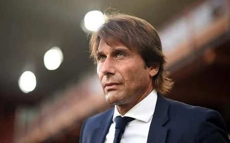 مدرب نابولي يؤكد روح الفريق القتالية رغم معاناة الإصابات