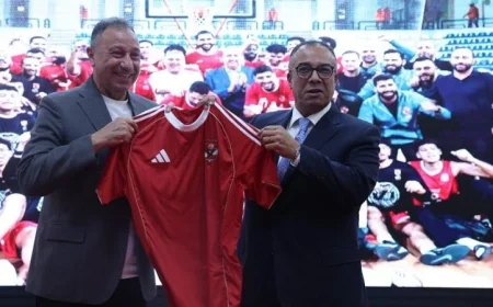 رئيس اتحاد السلة يقدم التهاني لنادي الأهلي بمناسبة فوزه بدوري المرتبط