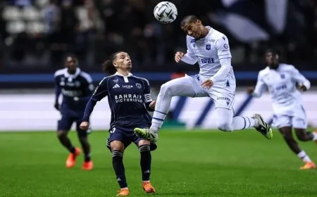 أوكسير وباريس إف سي يتعادلان سلبياً في مواجهة مثيرة بالدوري الفرنسي