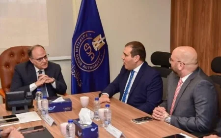 رئيس هيئة الدواء يلتقي شركة الحكمة لتعزيز التصنيع المحلي وزيادة الاستثمارات