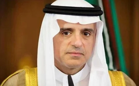 وزير الدولة السعودي للشؤون الخارجية يناقش آخر التطورات الدولية مع وفد فرنسي