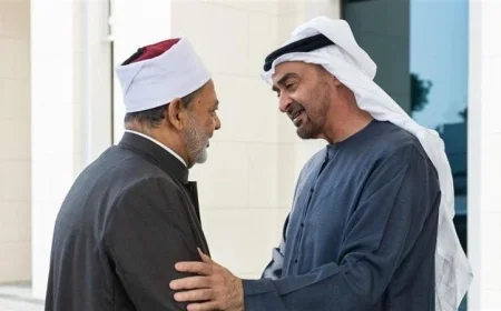 شيخ الأزهر ورئيس الإمارات يحتفلان بقرب قدوم شهر رمضان المبارك