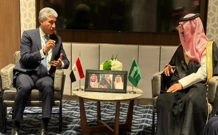 وزير السياحة المصري يناقش مع نظيره السعودي تعزيز التعاون السياحي بين البلدين