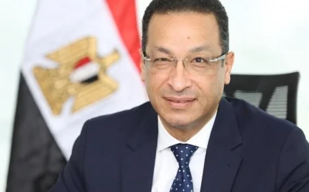 وزير الاتصالات يعلن عن خطط التوسع في الخدمات لتعزيز المجتمع الرقمي المتكامل