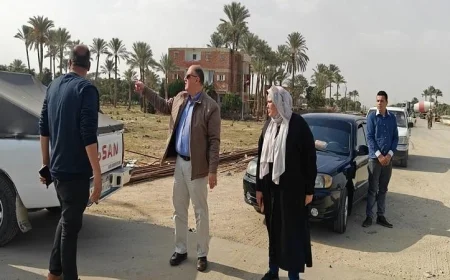 السكرتير العام المساعد للإسماعيلية يراقب تحسين الخدمات للمواطنين في أبوسلطان