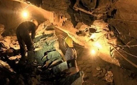 مصرع أربعة عمال مناجم في حادث مأساوي بموقع تعدين غربي أفريقيا الوسطى