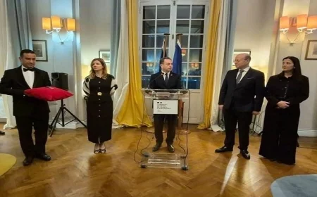 سفير فرنسا في القاهرة يمنح مروان السماك وسام الاستحقاق الوطني تقديراً لإنجازاته