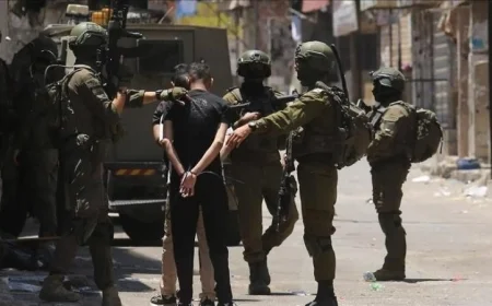 قوات الاحتلال الإسرائيلي تلاحق وتعتقل 16 فلسطينيا في مدن الضفة الغربية