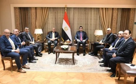 وزير الشباب والرياضة يلتقي بمجلس إدارة نادي الزمالك لتعزيز التعاون والتنمية الرياضية