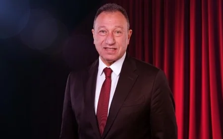 الخطيب يقدم التهاني لفريق سيدات طائرة الأهلي بعد تحقيق لقب السوبر المصري للمرة الرابعة على التوالي