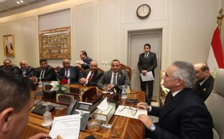 وزير العدل يلتقي بأعضاء مجلسي النواب والشيوخ في اجتماع هام صور