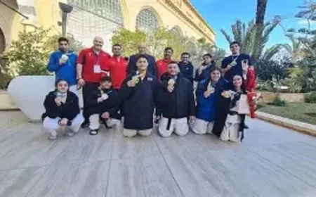 وزير الشباب يحتفل بإنجازات أبطال الجودو بعد تألقهم في بطولة إفريقيا المفتوحة بتونس