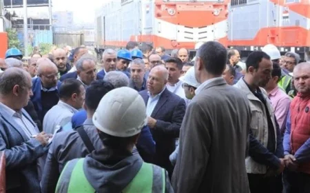 وزير النقل يزور ورش صيانة السكك الحديدية للاطمئنان على سير العمل والتطورات الجديدة