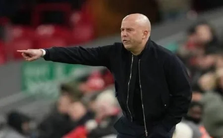 سلوت يكشف عن بدء إيزاك في الجري هذا الأسبوع