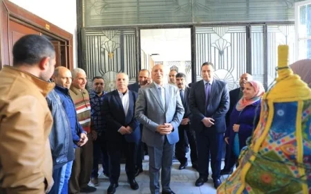 محافظ القاهرة يهنئ موظفيه بحلول رمضان ويدعو لتطوير نظام العمل وتحسين الأداء