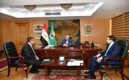 محافظ الفيوم يسعى لتطوير آليات العمل لتحسين مستوى الخدمات المقدمة للمواطنين