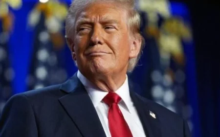 ترامب يؤكد خلال لقائه بالزعيم الفيتنامي التزامه بإزالة هانوي من قوائم الحظر