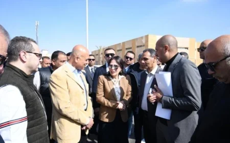 وزيرة الإسكان تزور محطة مياه الشروق لتعزيز الخدمات ومكافحة العشوائيات