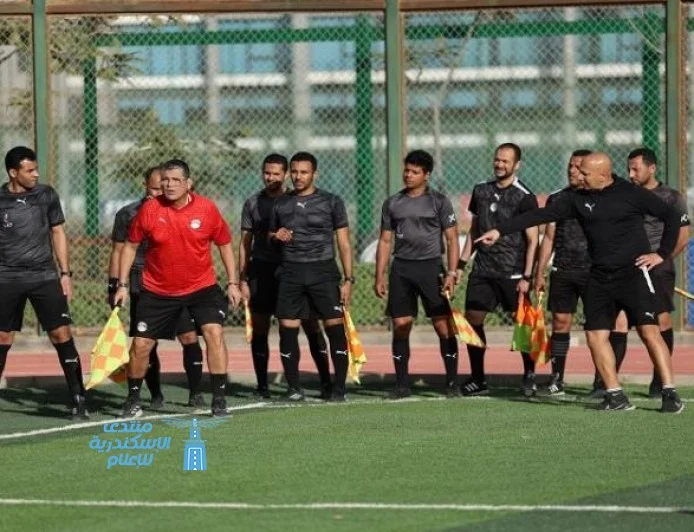 أوسكار رويز ينظم ورشة عمل تدريبية مميزة للحكام في مركز المنتخبات الوطنية