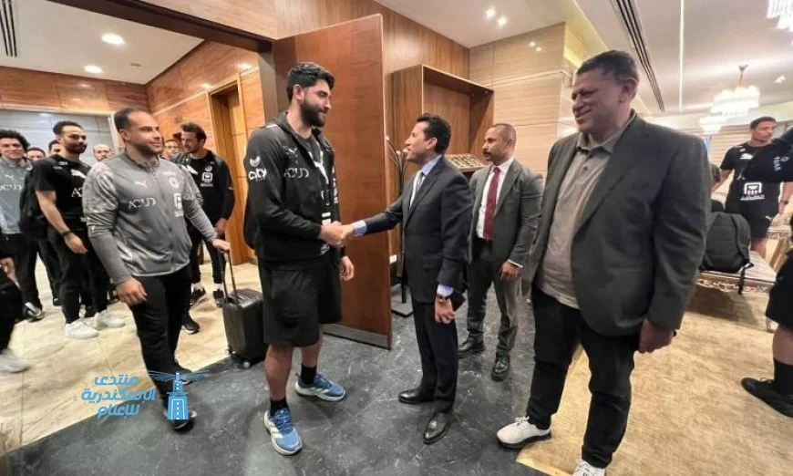 صبحي يرحب ببعثة منتخب مصر لكرة اليد بعد فوزها ببطولة إفريقيا في رواندا