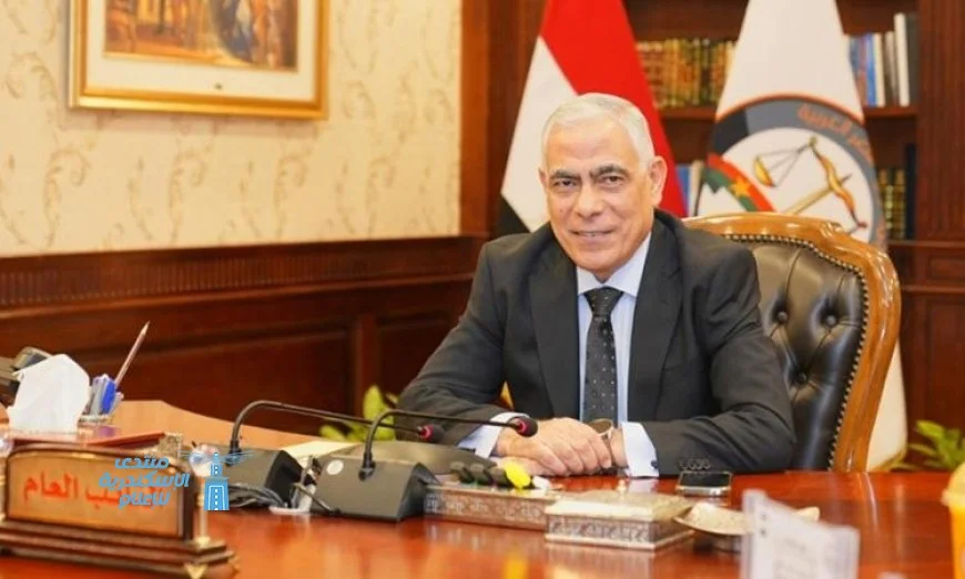 النائب العام يوجه بإحالة تشكيل عصابي إلى النيابة العامة لملاحقة شبكة الجرائم السيبرانية في سوق سوداء