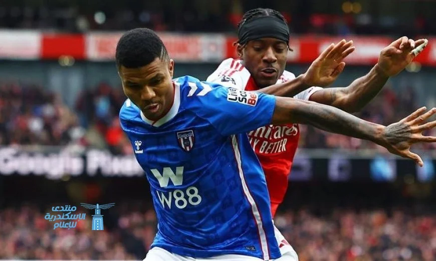 آرسنال يتألق ويحقق انتصاراً عريضاً على سندرلاند بثلاثية نظيفة ليعتلي صدارة البريميرليج